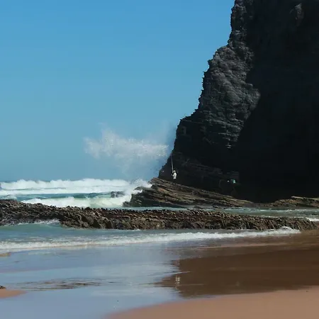 Vakantiehuis Trivial Pisao - Casa De Ferias, A Sua Familia